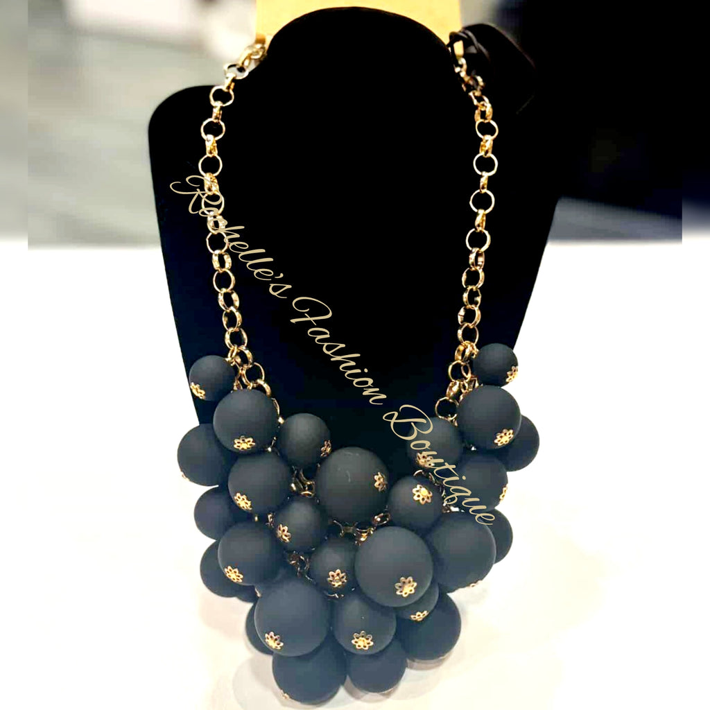 Black And Gold Necklace Set