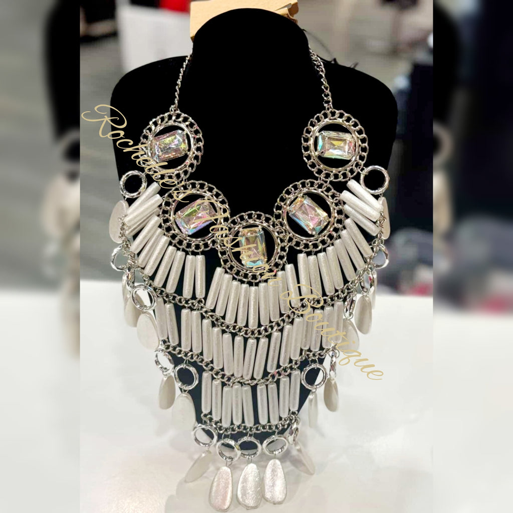 Goddess Pearl Rhinestone Necklace Set