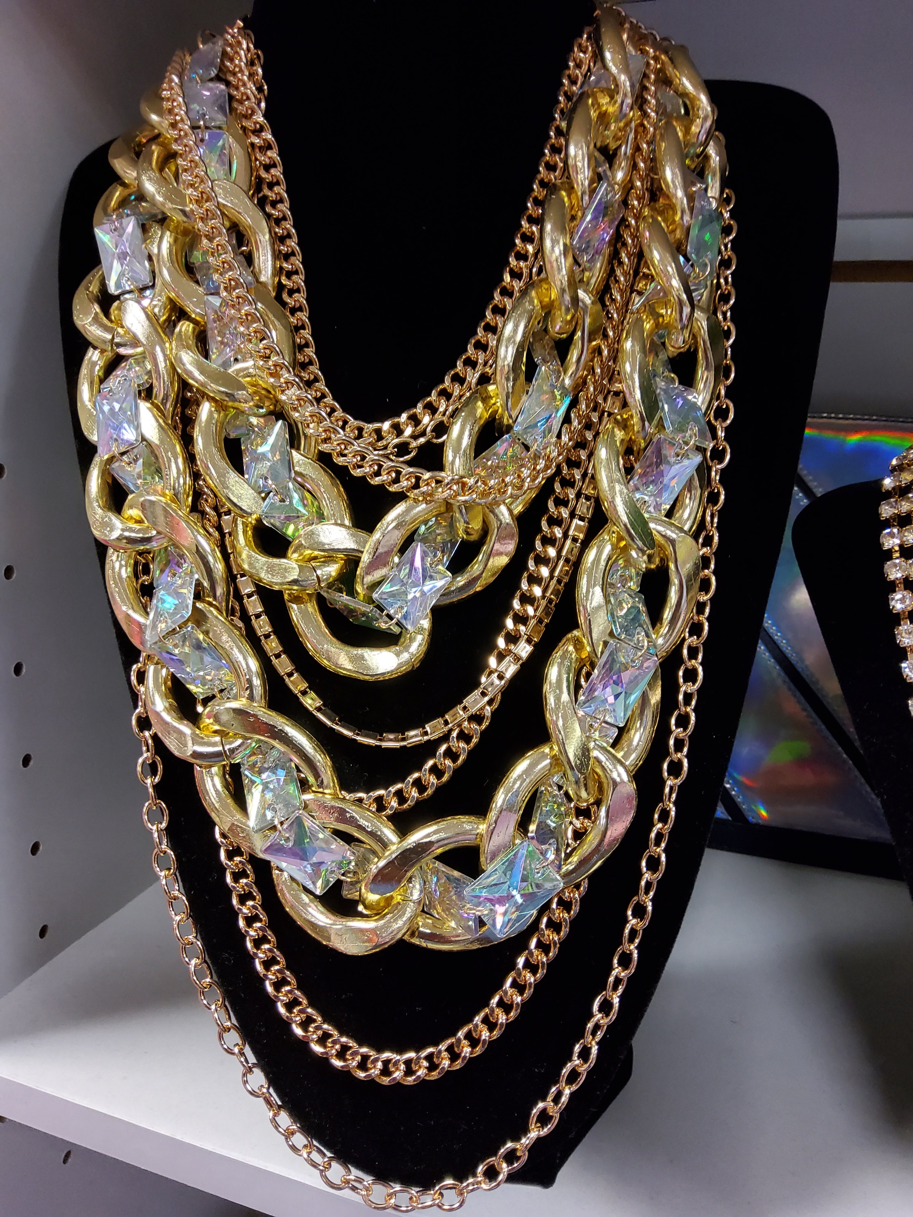 Layerd Gold Rhinestone Necklace Set