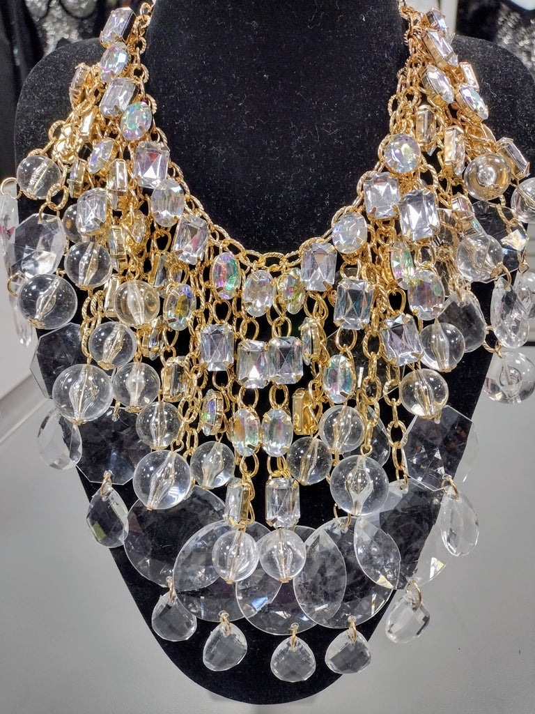 Clear and Gold Necklace Set